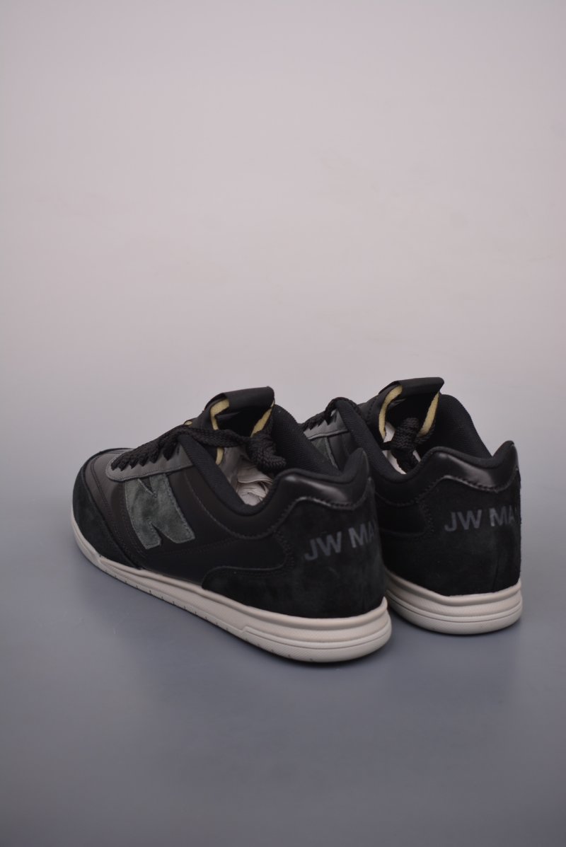 New Balance URC42 view