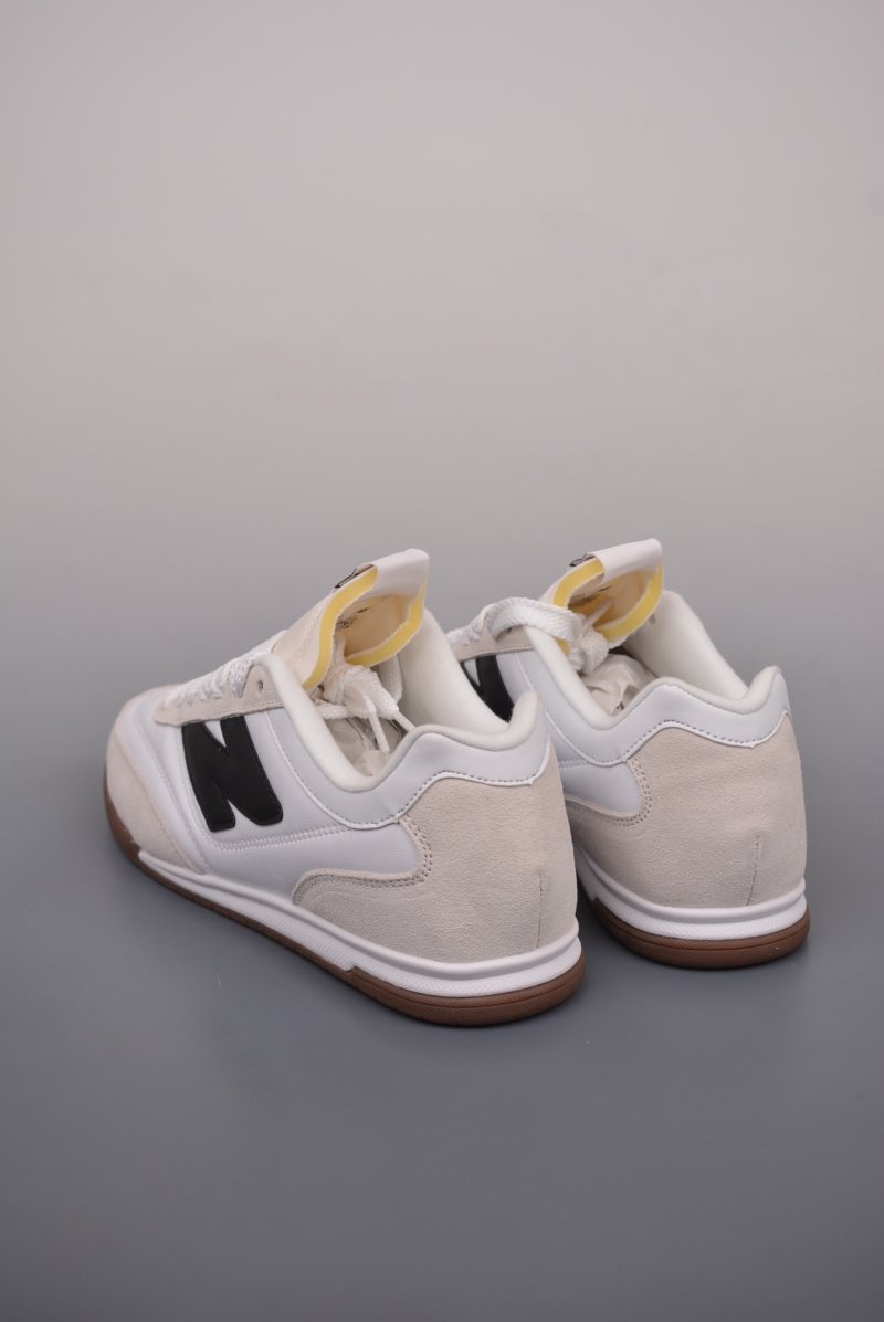 New Balance URC42 view