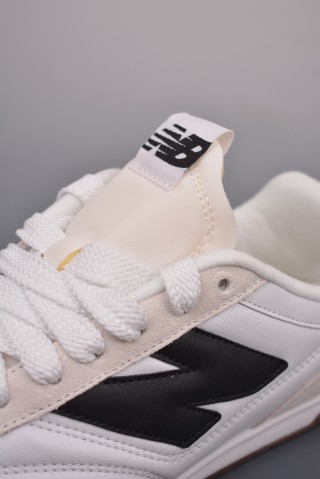New Balance URC42 view 7