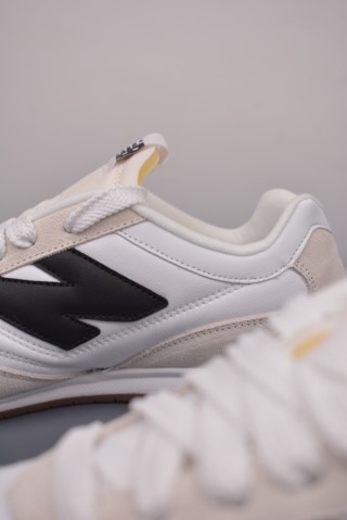 New Balance URC42 view 8