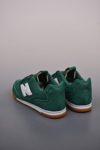 New Balance URC42 view 2