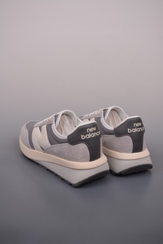 New Balance U370 view 2
