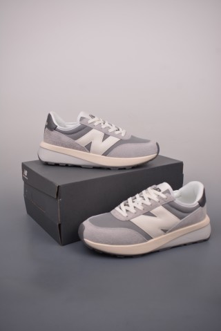 New Balance U370 view 5