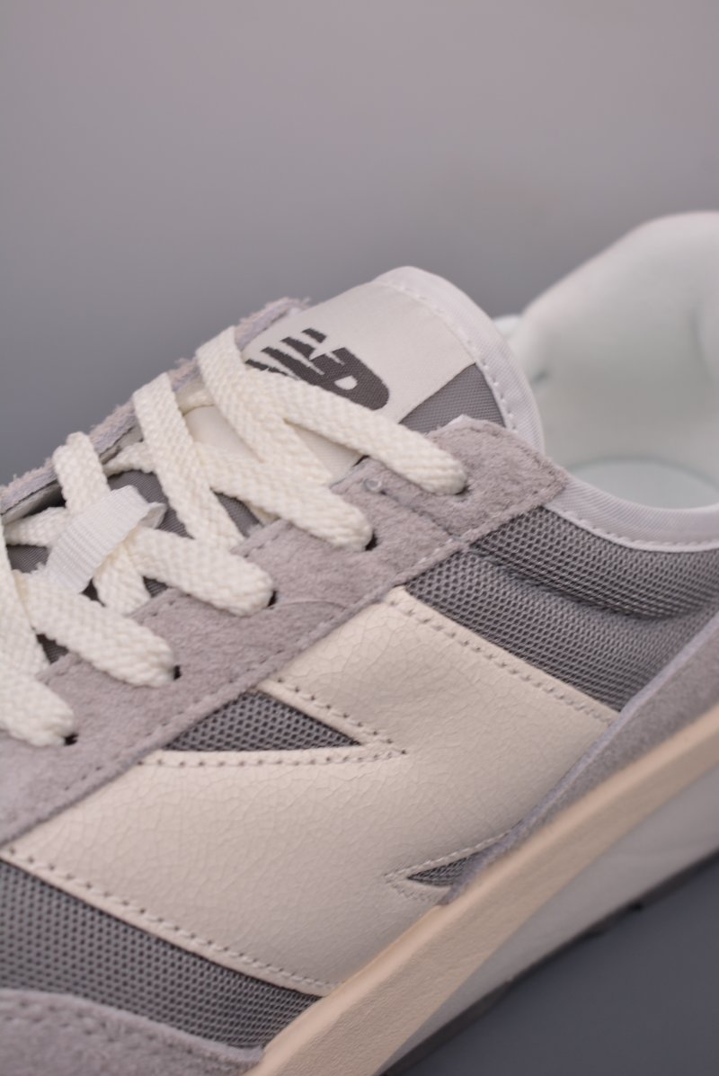 New Balance U370 view