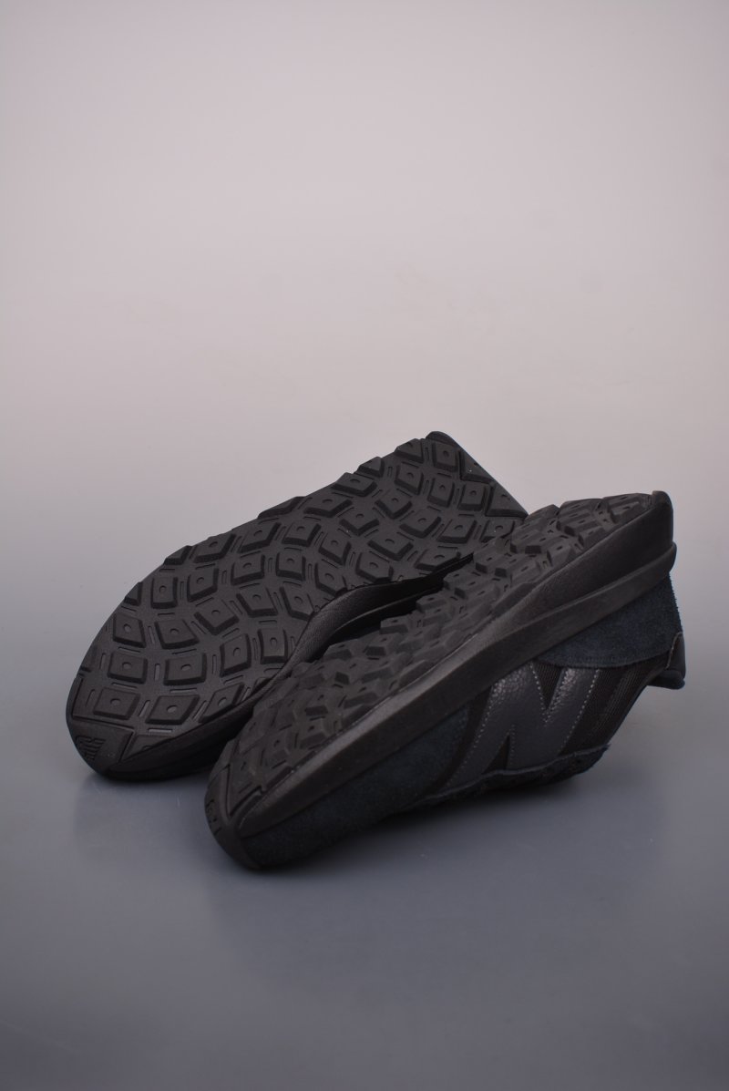 New Balance U370 view