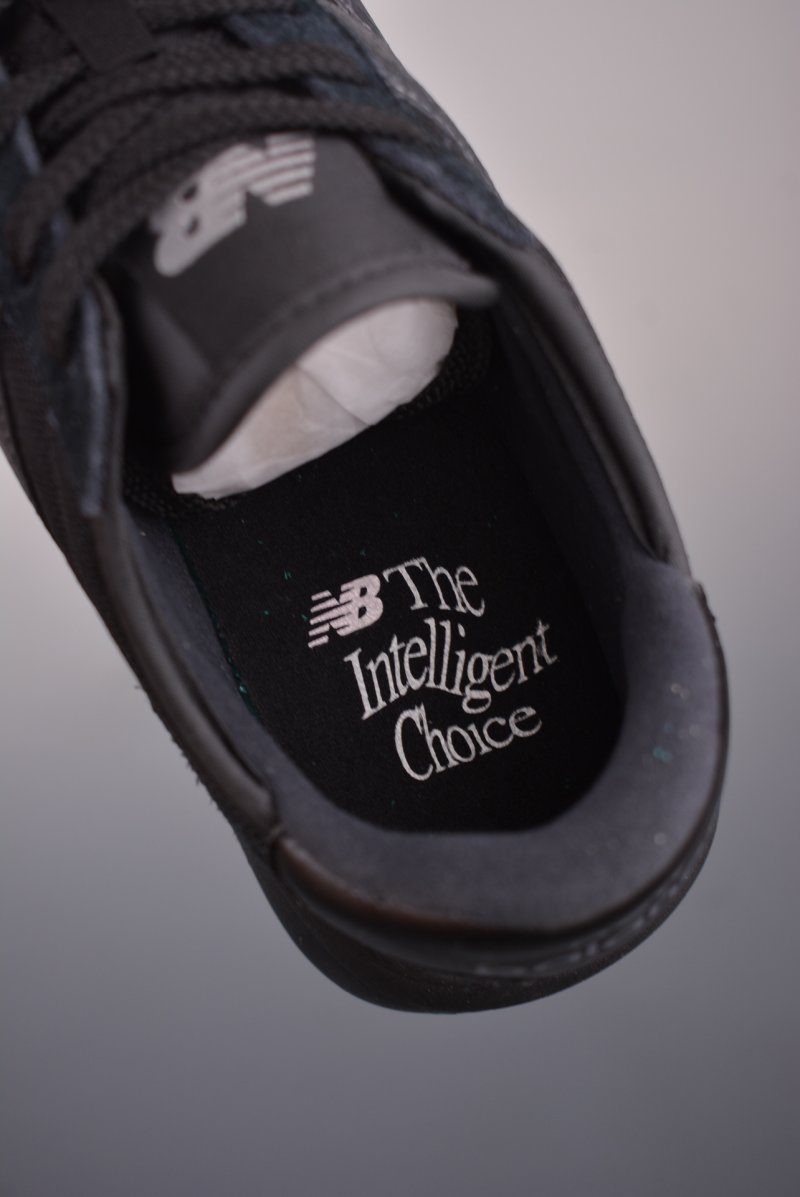 New Balance U370 view