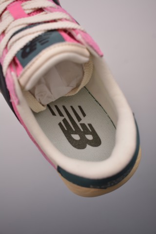 New Balance U370 view 9