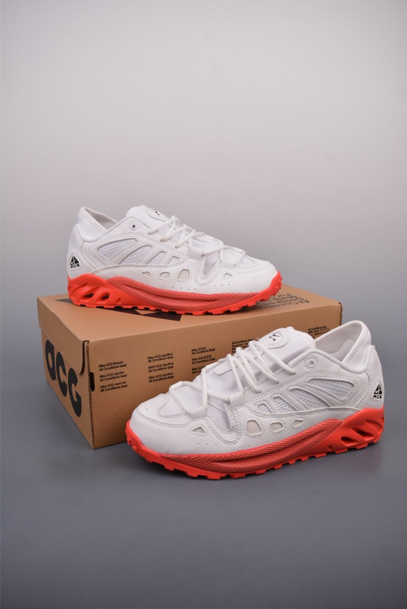 Nike ACG Air Exploraid view