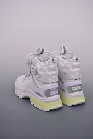Nike ACG Air Zoom Gaiadome Gore-Tex view 2