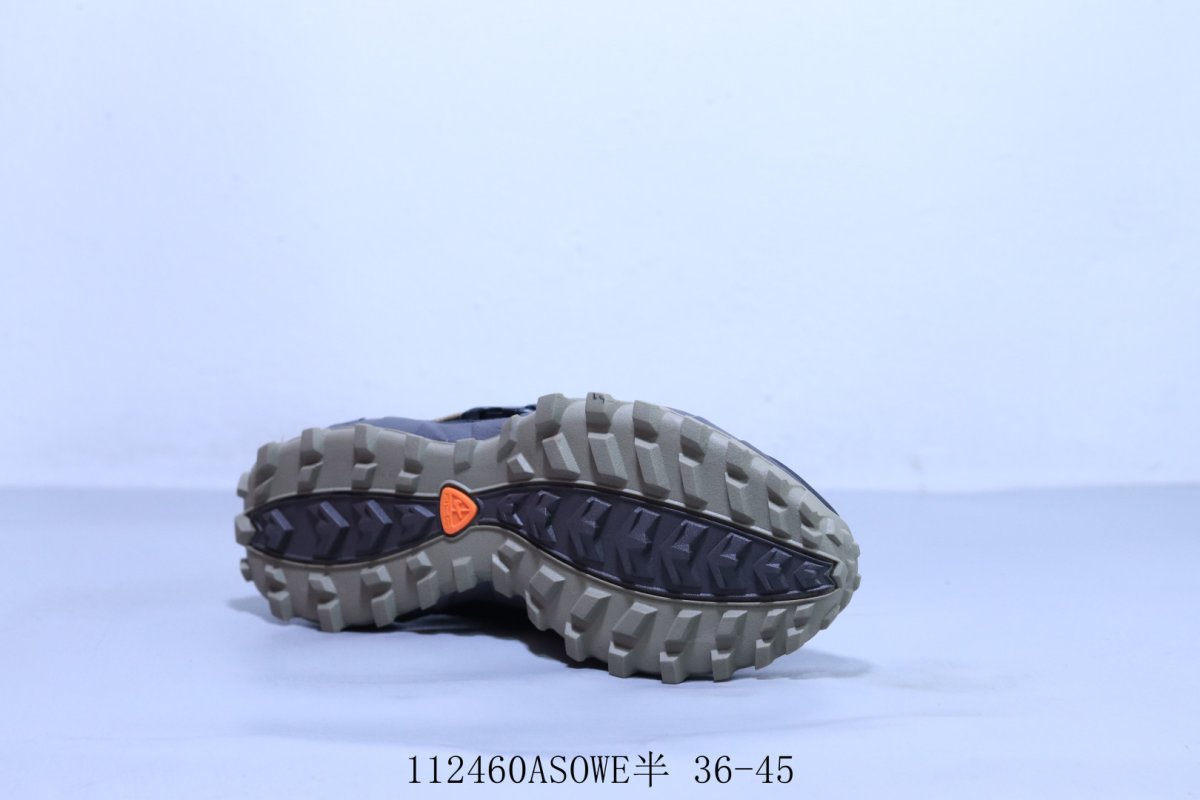 Nike ACG Phassad view