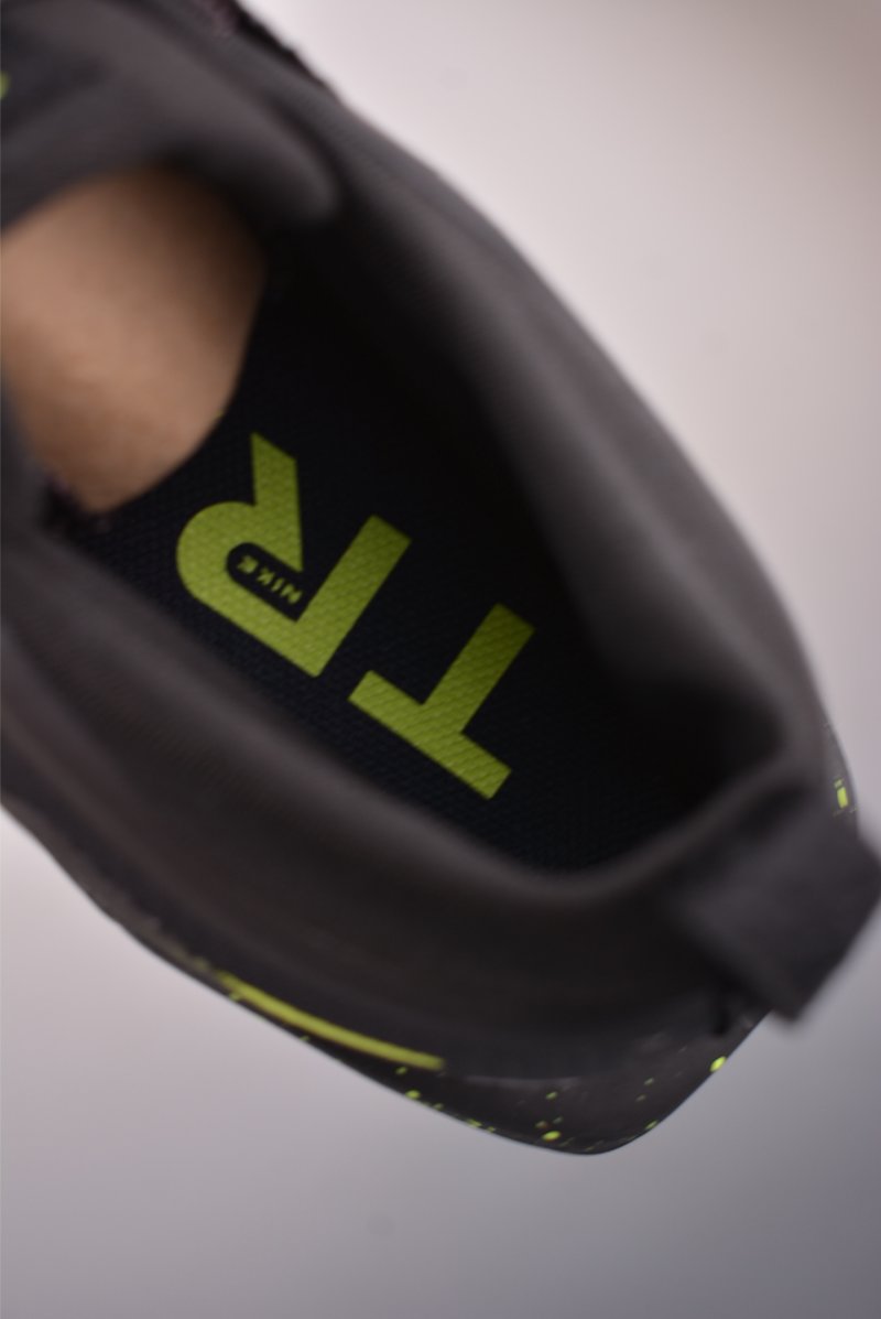 Nike ACG Zegama Trail view