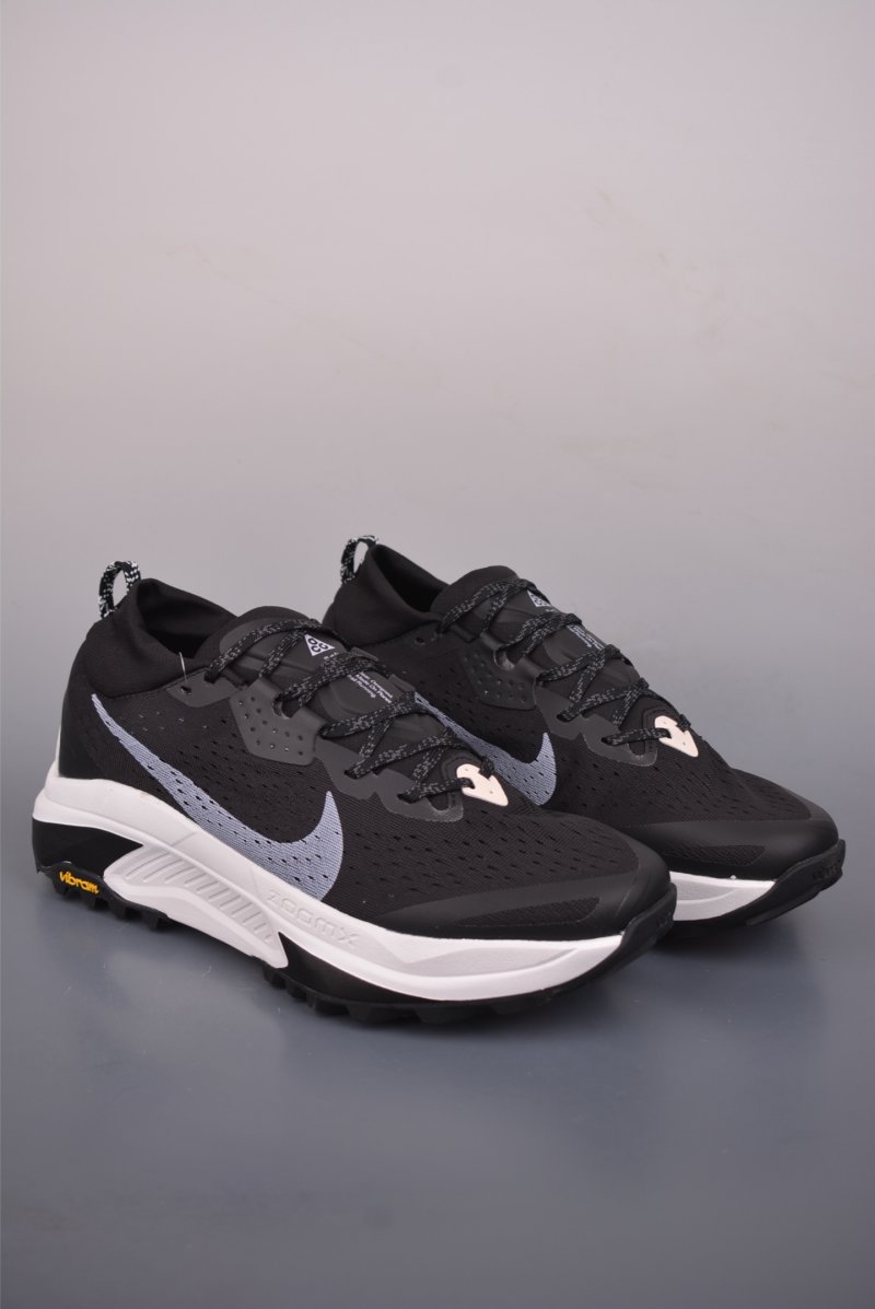 Nike ACG Zegama Trail
