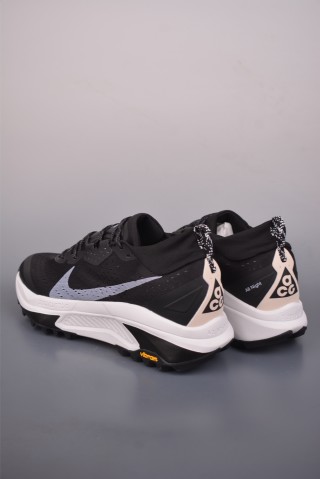 Nike ACG Zegama Trail view 2