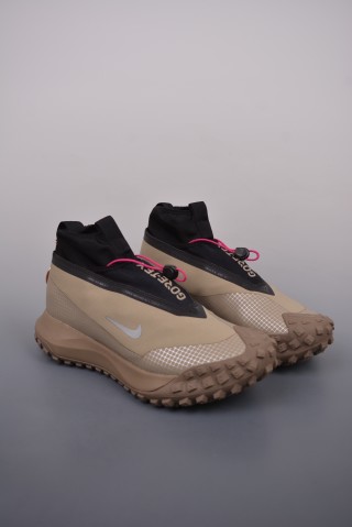 Nike ACG Mountain Fly Gore-Tex React view 3