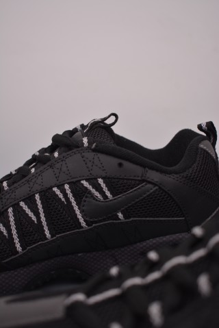 Nike Air Humara QS 'Vintage' view 8