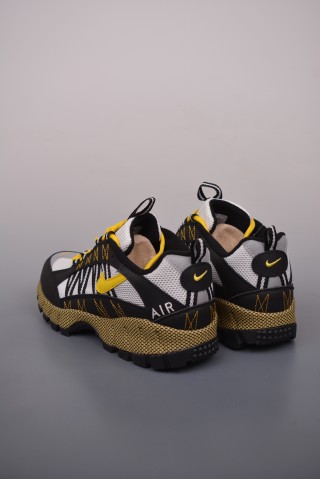 Nike Air Humara QS 'Vintage' view 2