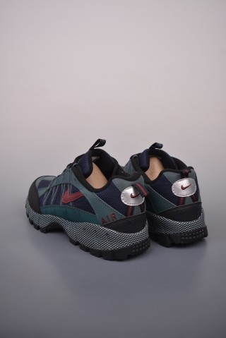 Nike Air Humara QS 'Vintage' view 2