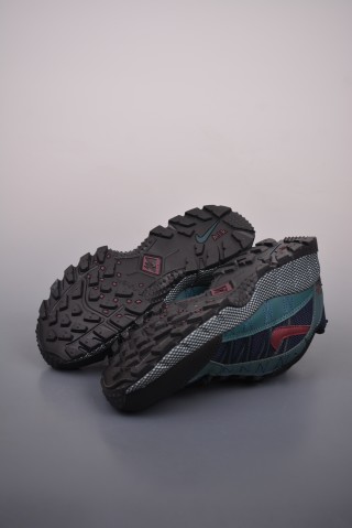 Nike Air Humara QS 'Vintage' view 3