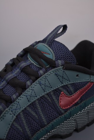 Nike Air Humara QS 'Vintage' view 7