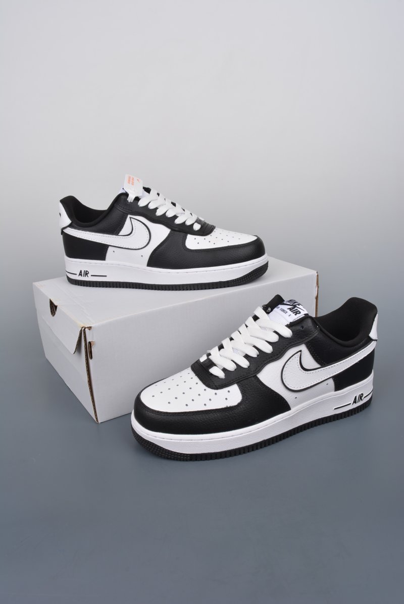 Nike Air Force 1 '07 Low 'Panda' view