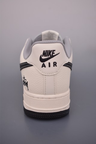 Nike Air Force 1 Low 'Stüssy' view 4