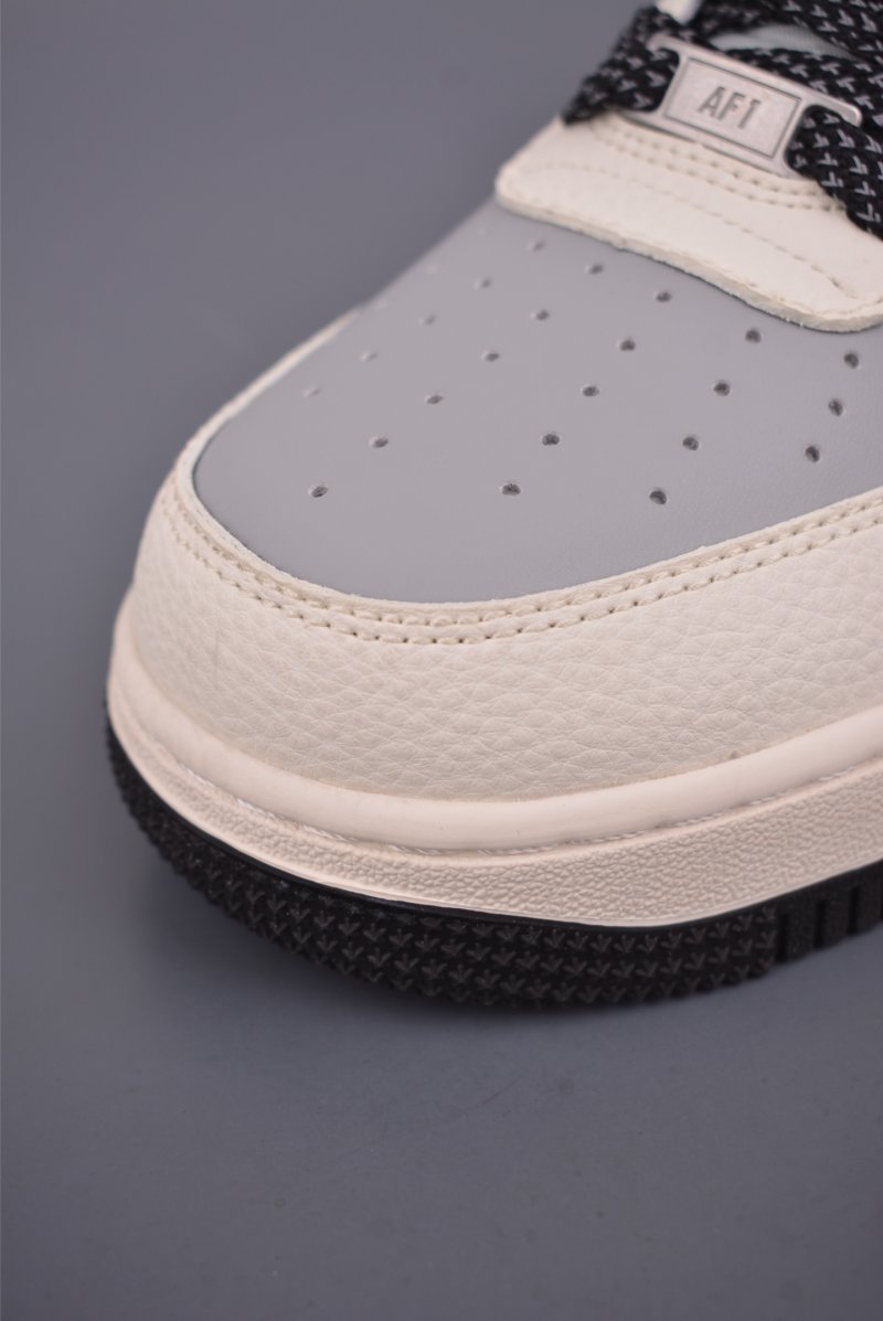 Nike Air Force 1 Low 'Stüssy' view
