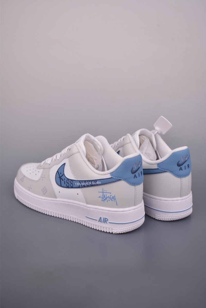 Nike Air Force 1 Low 'Stüssy' view