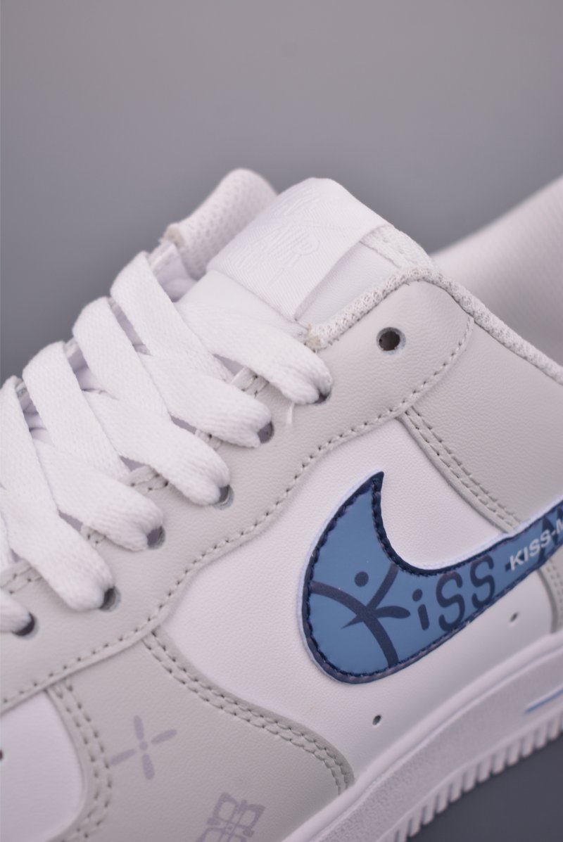 Nike Air Force 1 Low 'Stüssy' view