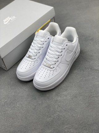 Nike Air Force 1 Mid 'Triple White' view 8