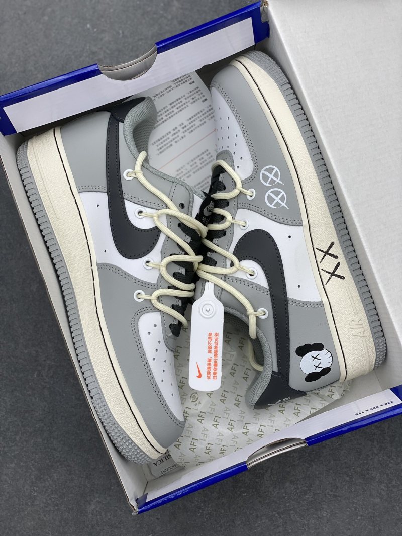 Nike Air Force 1 x KAWS 'Deep Grey Black' view