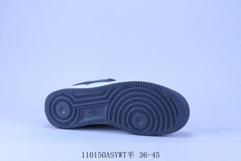 Nike Air Force 1 view 4
