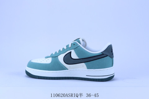 Nike Air Force 1 'White / Green' view 2