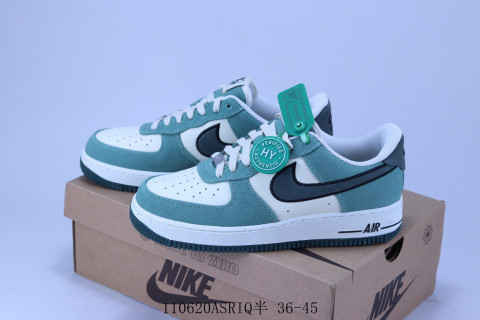 Nike Air Force 1 'White / Green' view 6