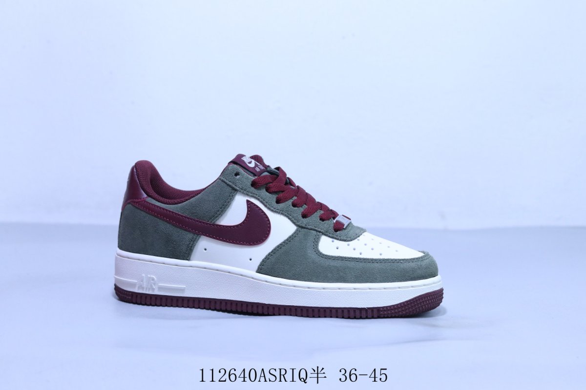 Nike Air Force 1 Low