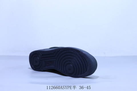 Nike Air Force 1 Low view 4