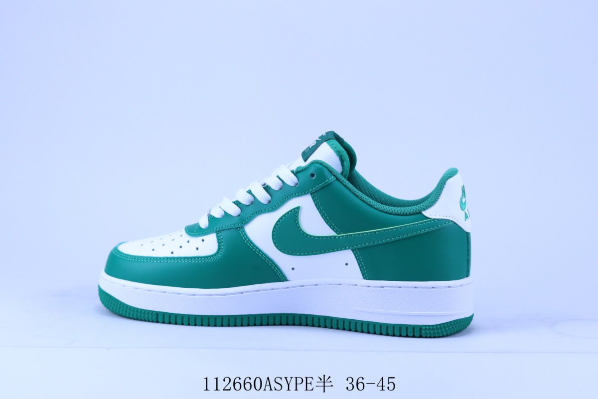 Nike Air Force 1 Low 'White / Green' view