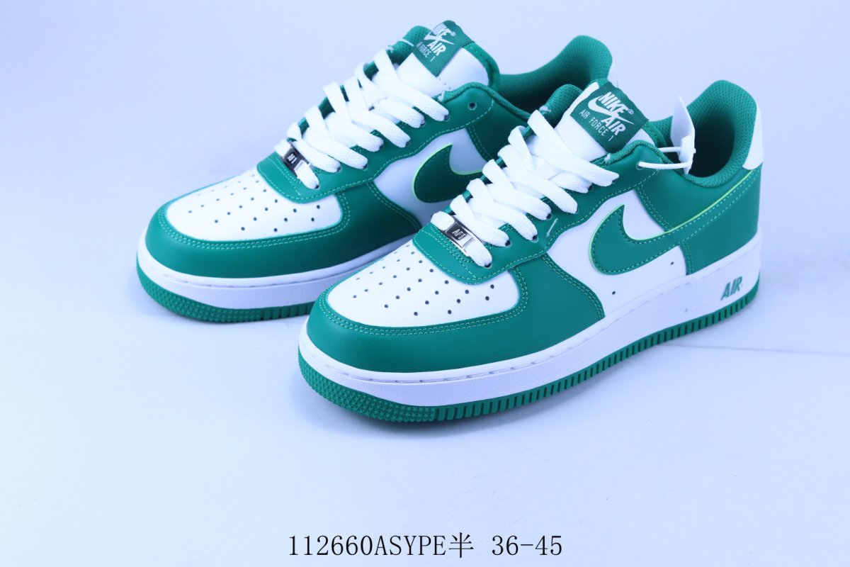 Nike Air Force 1 Low 'White / Green' view