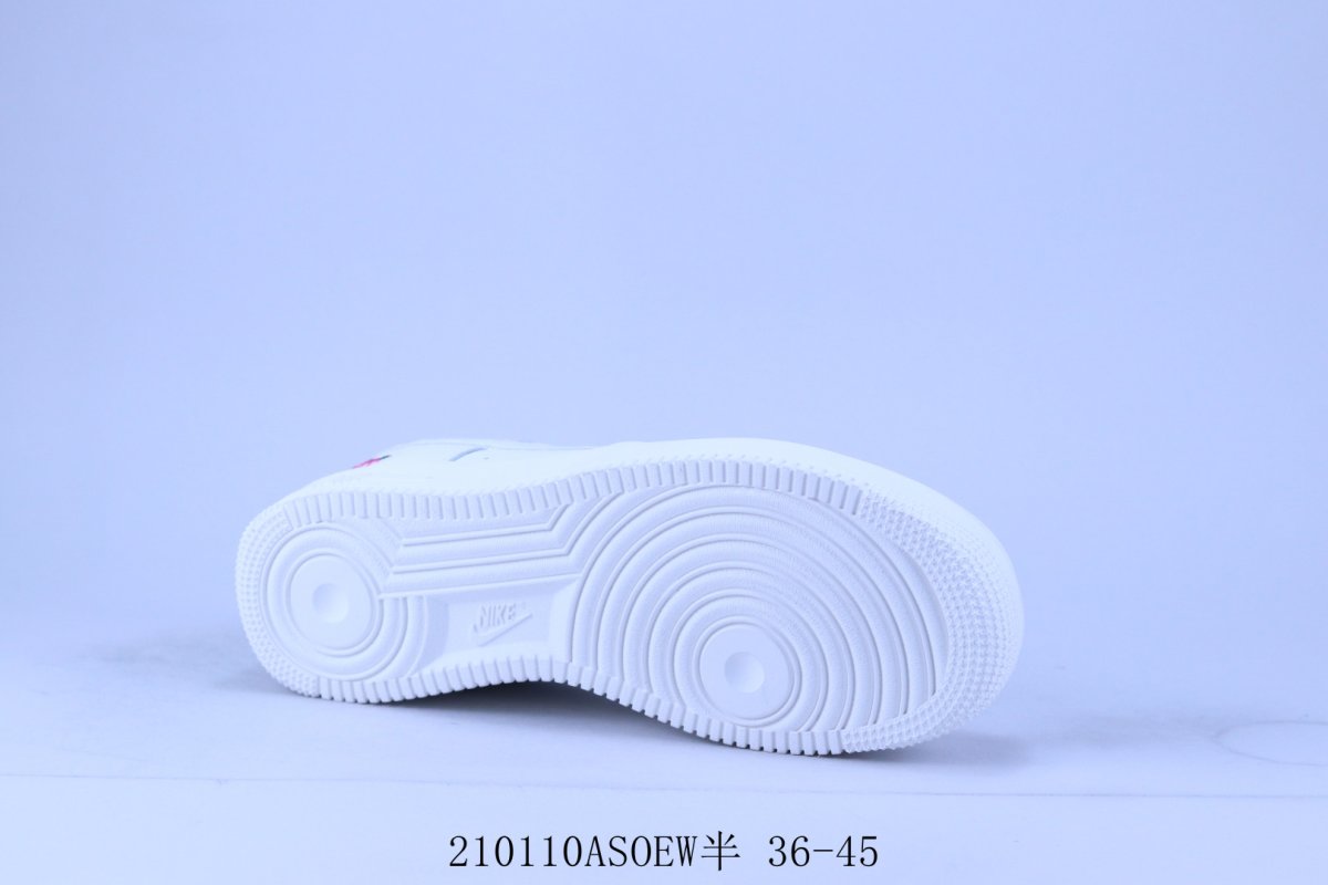 Nike Air Force 1 Low 'White' view