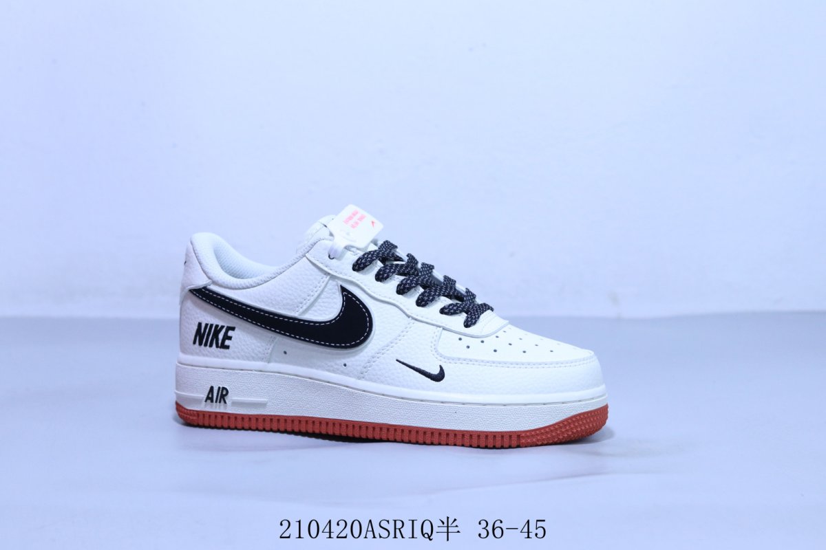 Nike Air Force 1 Low