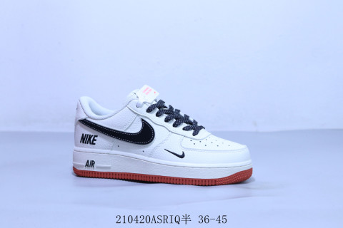 Nike Air Force 1 Low view 1