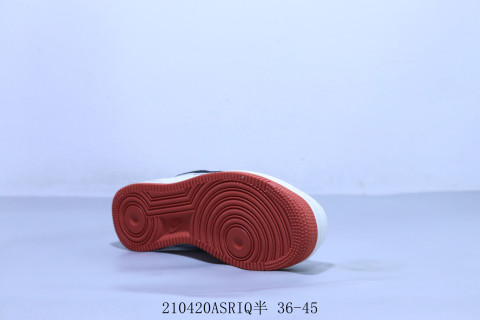 Nike Air Force 1 Low view 4