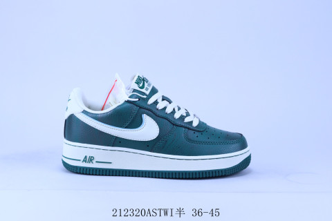 Nike Air Force 1 Low 'White / Green' view 1