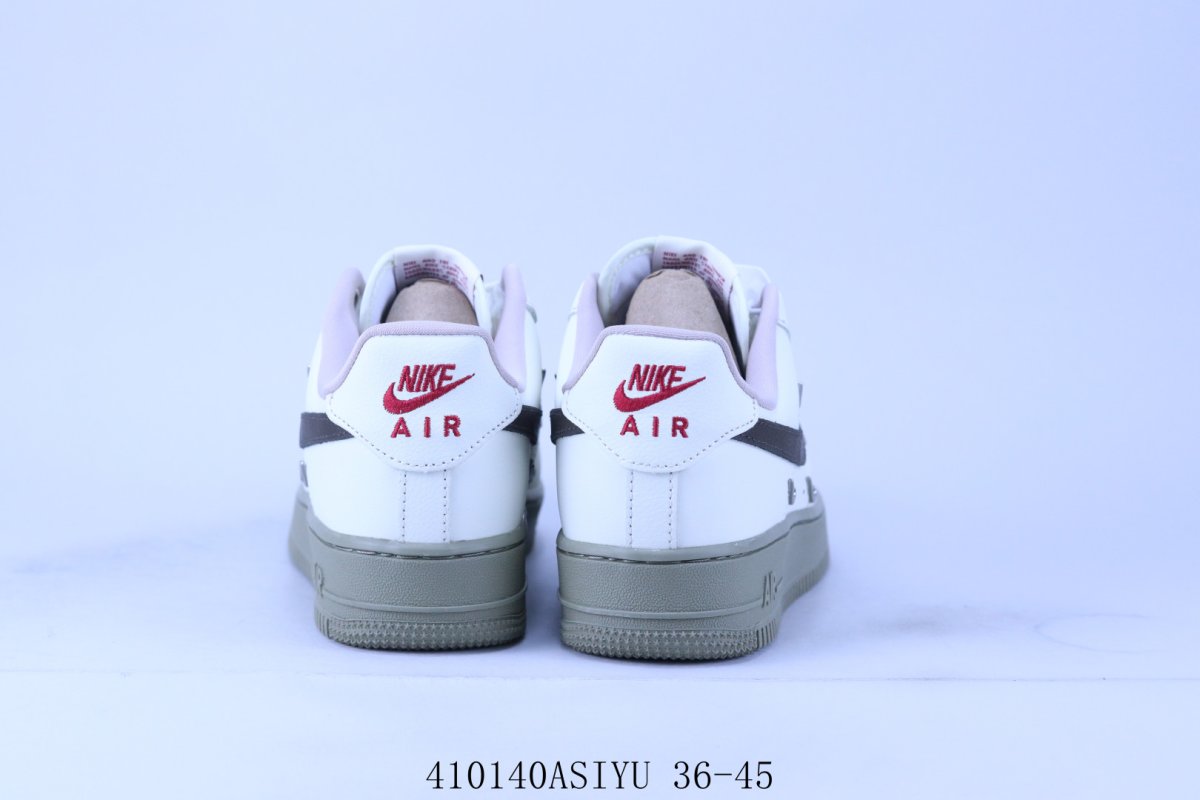 Nike Air Force 1 Low view