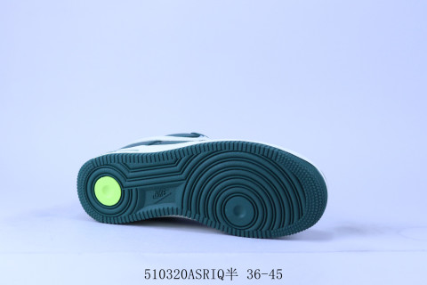 Nike Air Force 1 Low 'White / Green' view 4