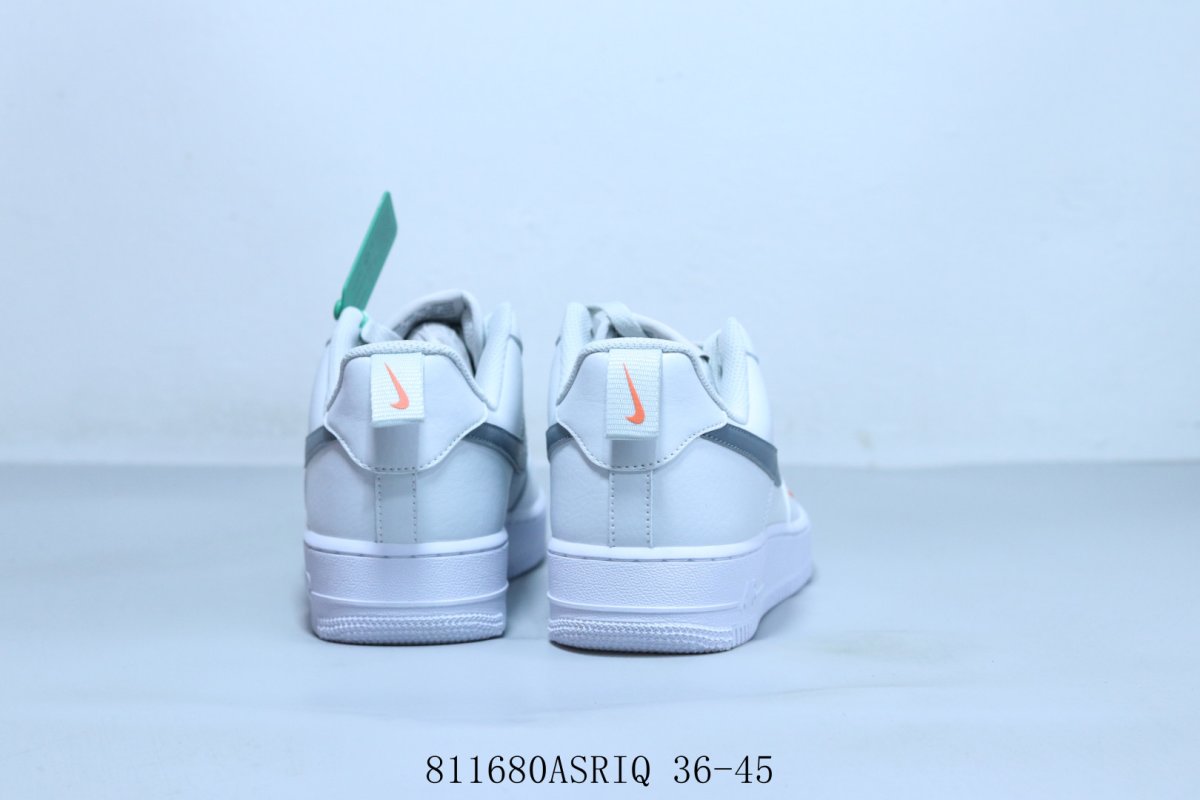Nike Air Force 1 Low view