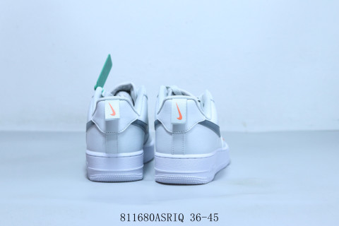 Nike Air Force 1 Low view 3