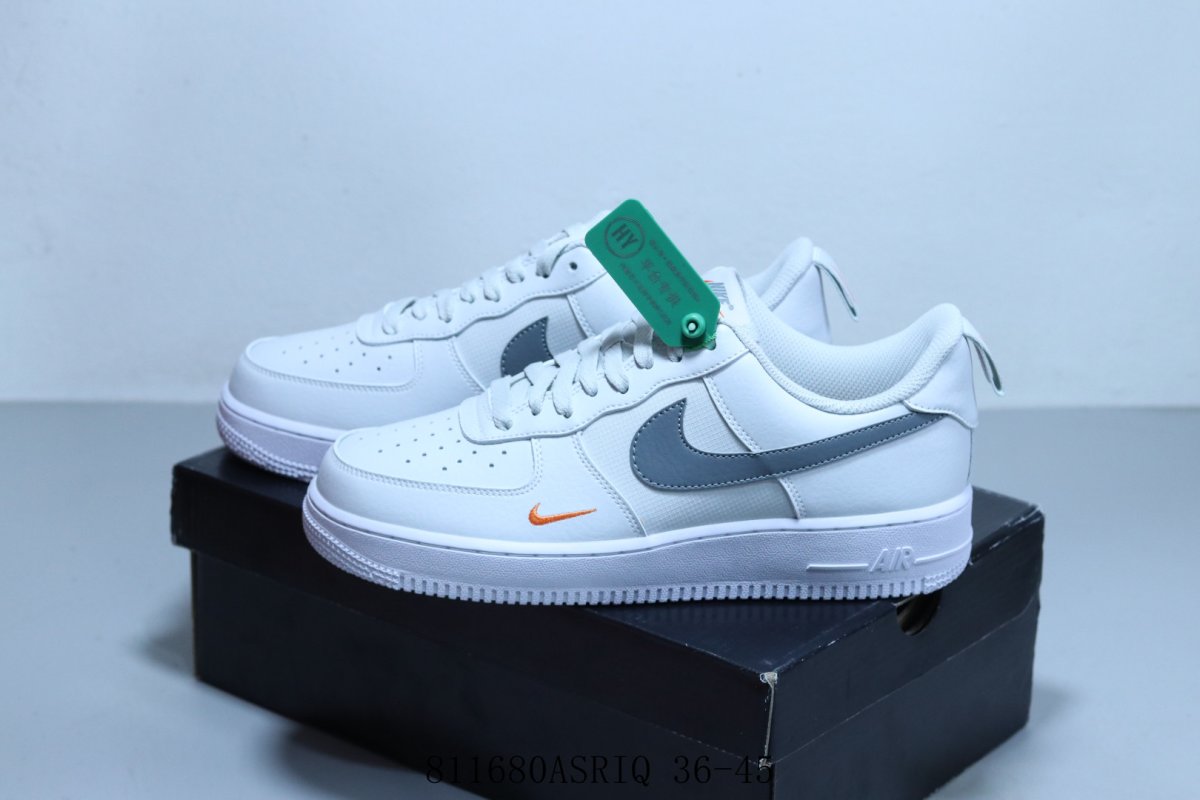 Nike Air Force 1 Low view