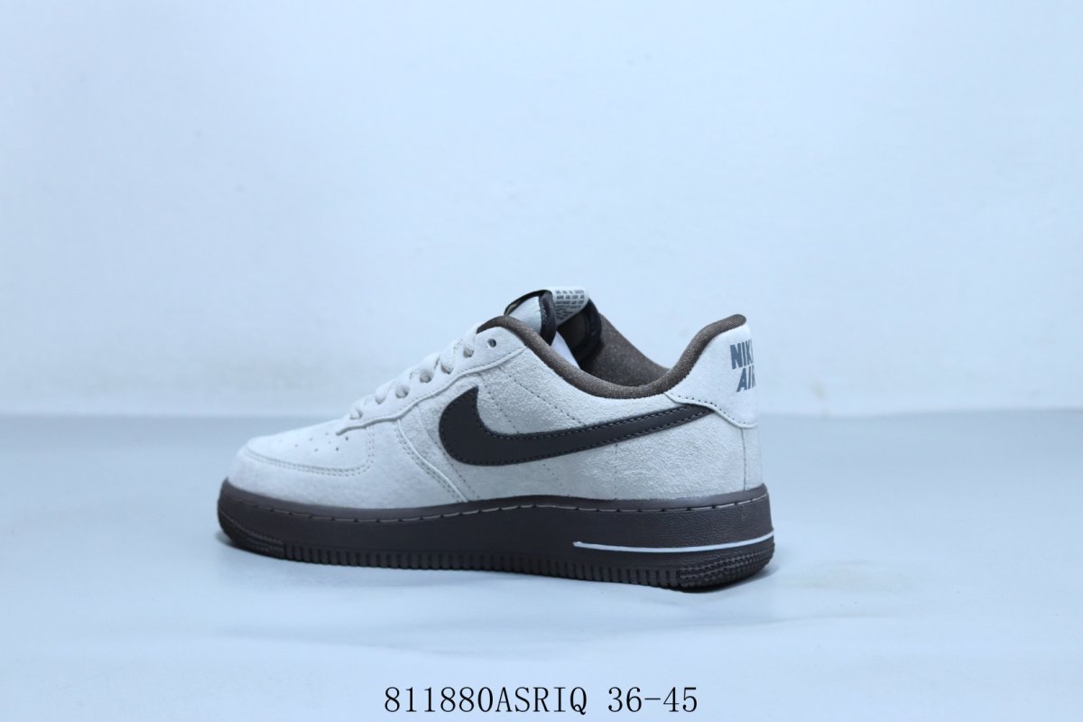 Nike Air Force 1 Low view