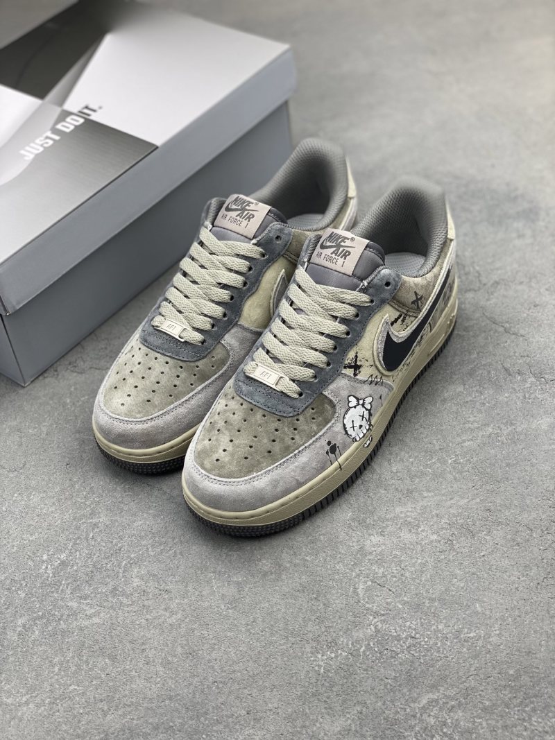 Nike Air Force 1 Low 'Dark Skull' view