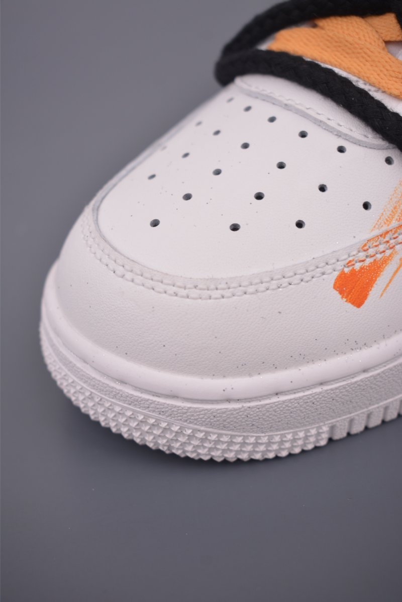Nike Air Force 1 Low 'Zodiac' view
